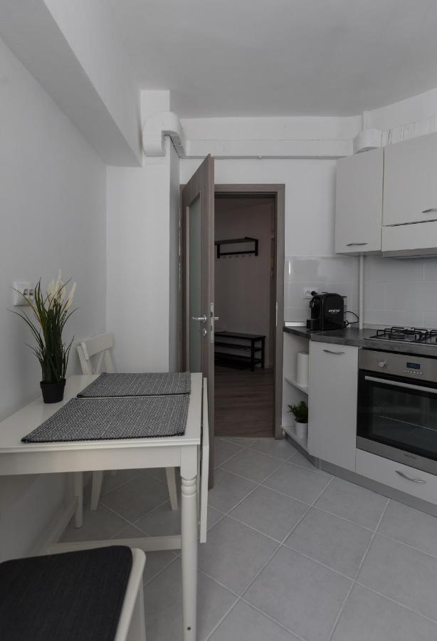 Lion'S Unirii Apartment Βουκουρέστι Εξωτερικό φωτογραφία